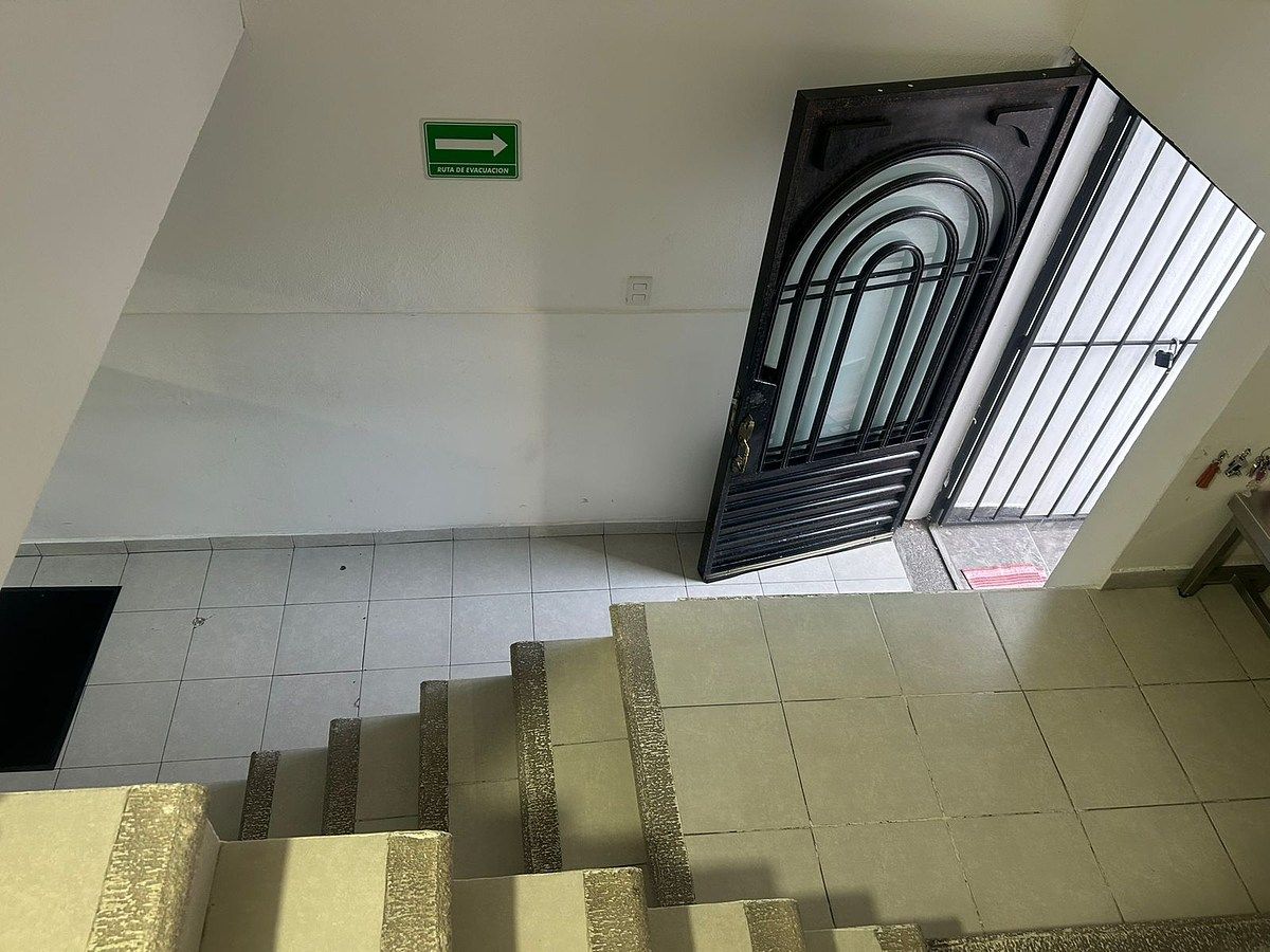 Edificio en Constituyentes, Querétaro, foto 7 de 26