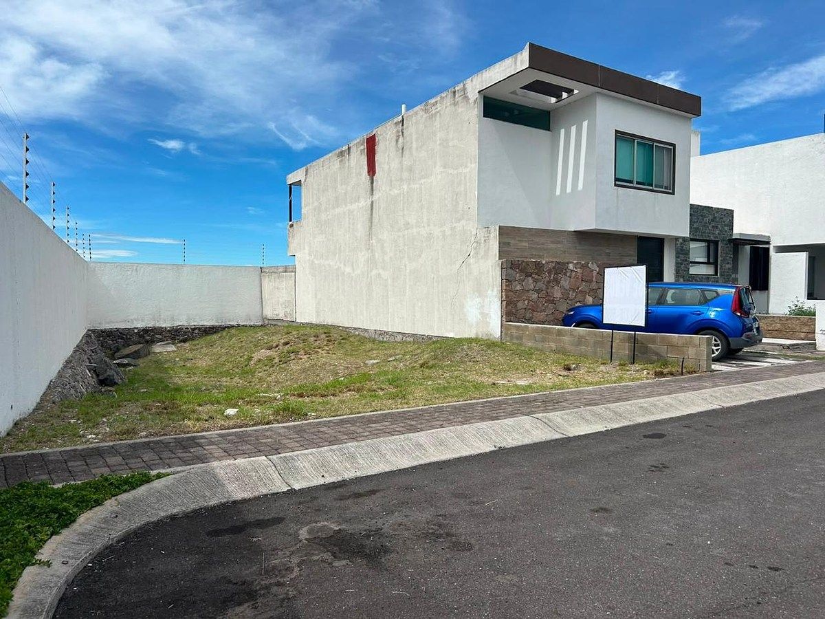 VENTA DE TERRENO EN VALLE DE JURIQUILLA. 3.1, foto 1 de 4