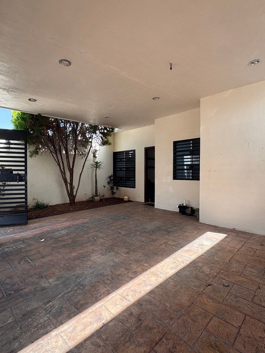 Casa em Los Héroes, Mérida, foto 2 de 17