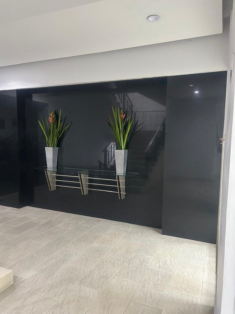 Sala Comercial em Italia Providencia, Guadalajara, foto 3 de 7
