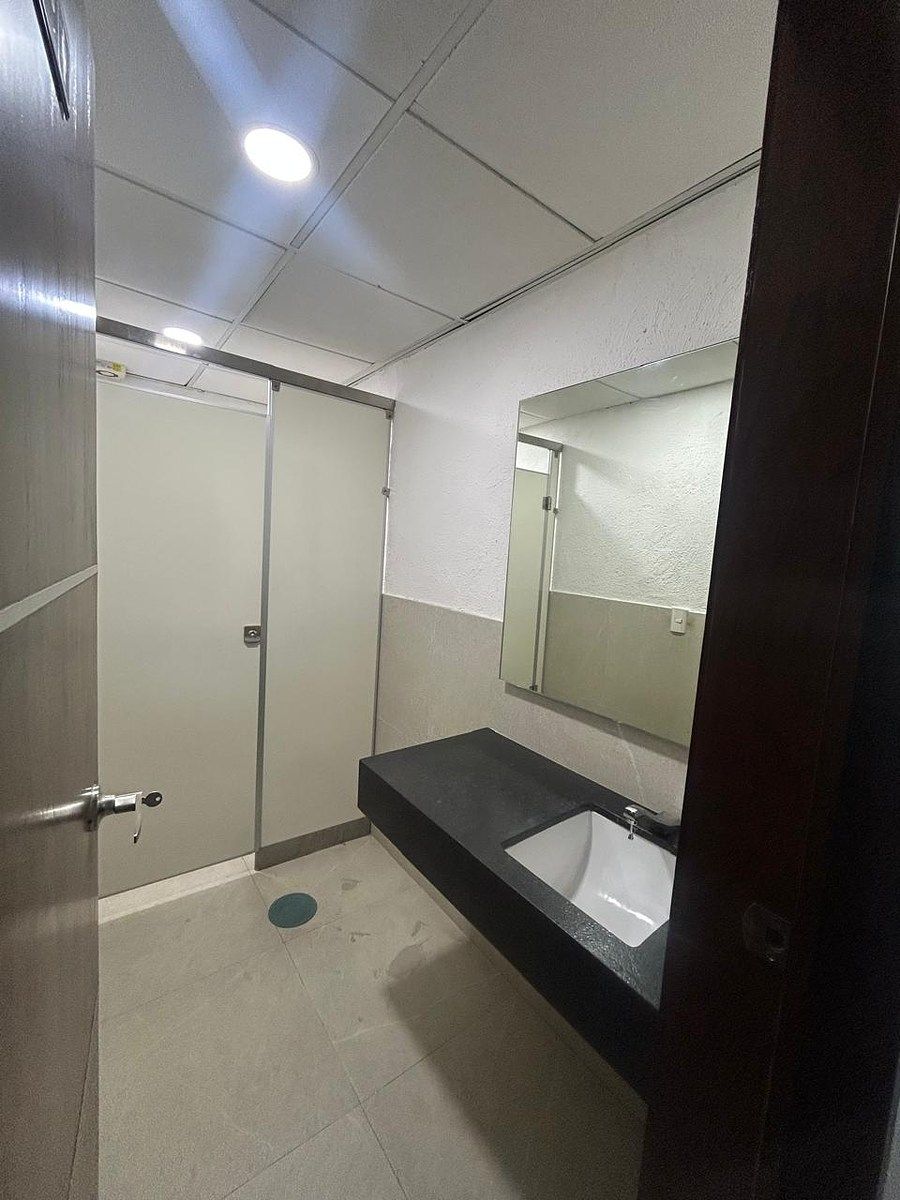 Sala Comercial em Italia Providencia, Guadalajara, foto 5 de 7