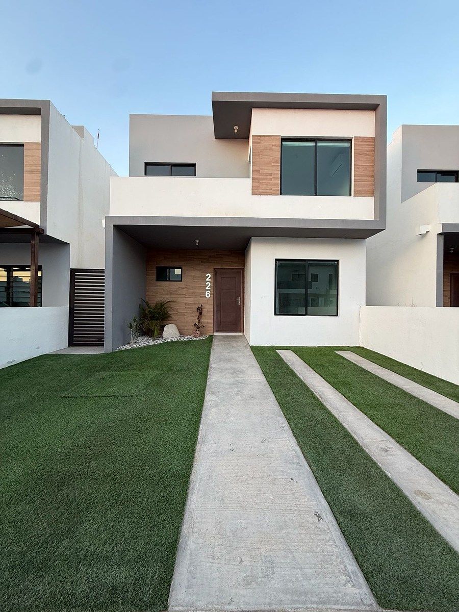 CASA ALTAVELA, photo 1 of 5