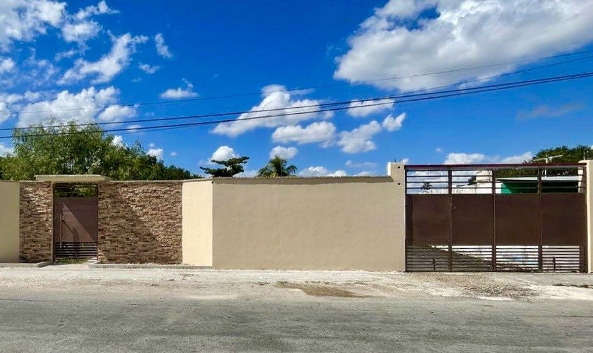 CASA IDEAL PARA OFICINA EN VENTA EN MERIDA, YUCATAN EN MULCHECHEN - foto 1
