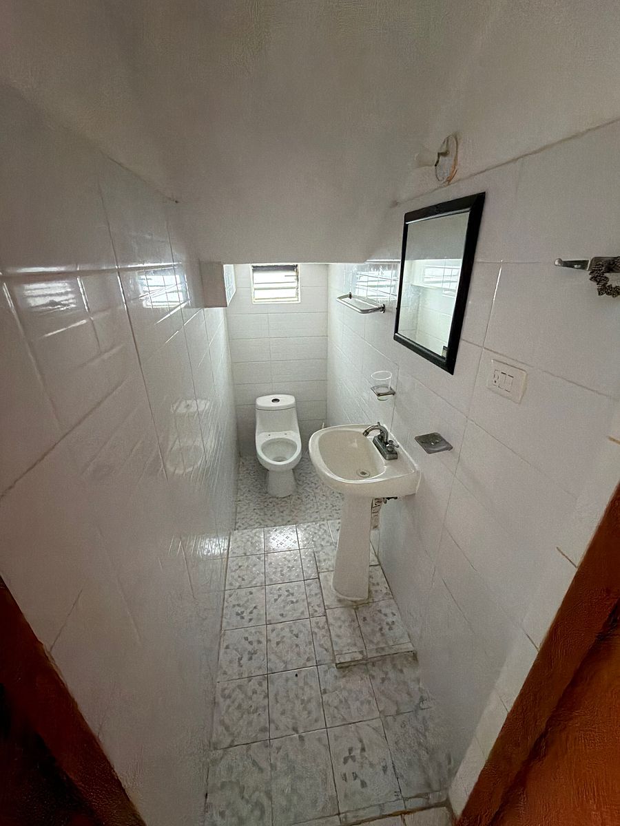 BAÑO PB, foto 8 de 14