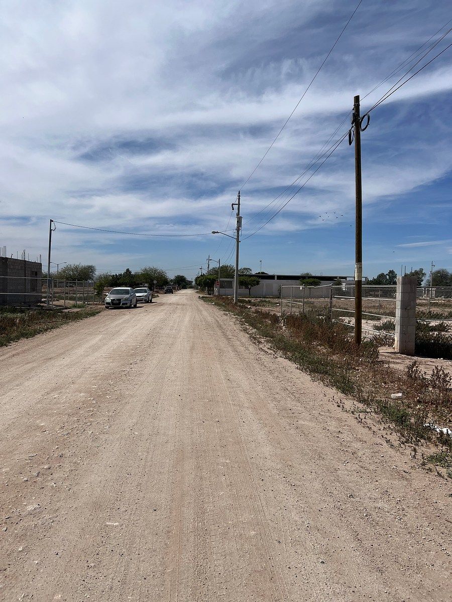 Lot in Oasis Suburbano, Mexicali, photo 6 of 6