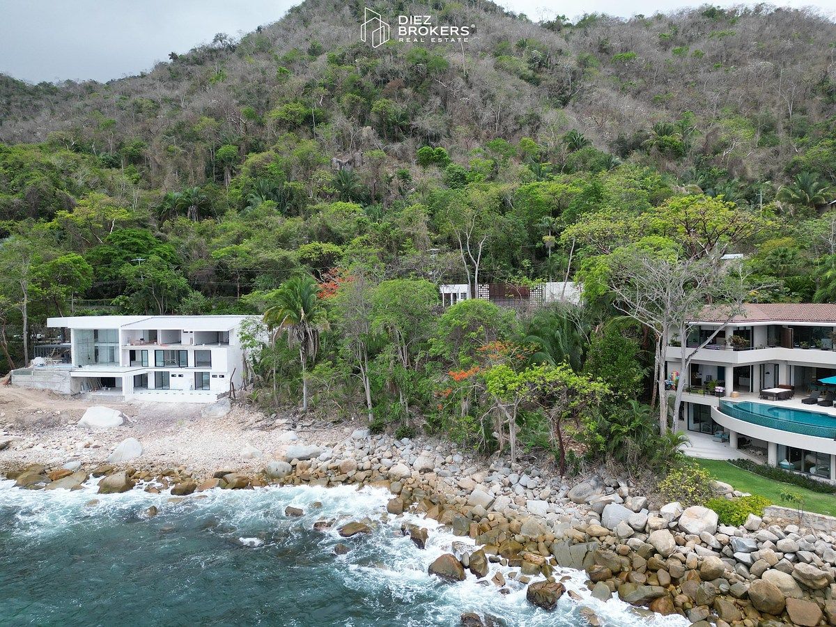 Terreno en Venta - Puerto Vallarta, Sierra del Mar en Los Arcos - foto 1