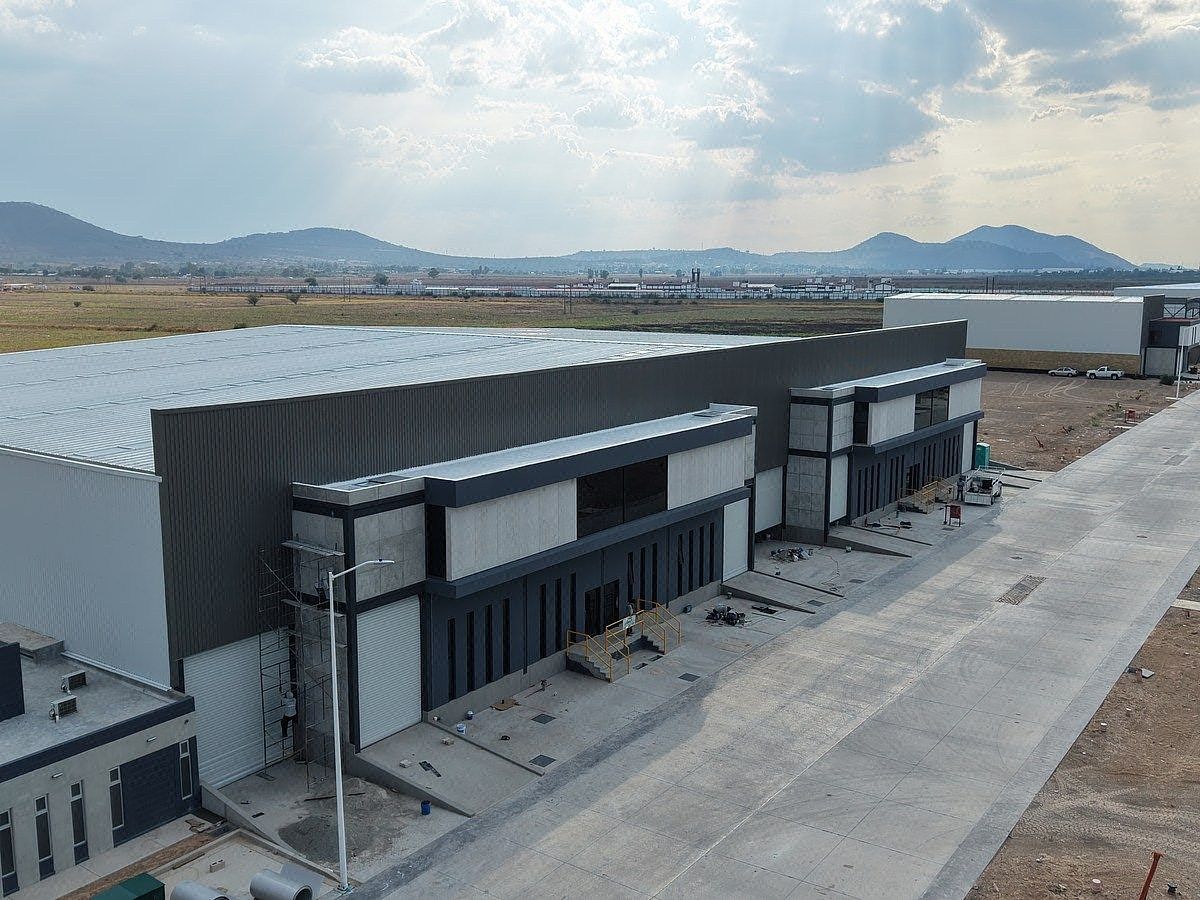 Bodega industrial en Santa Cruz de las Flores, Tlajomulco de Zúñiga, foto 3 de 11