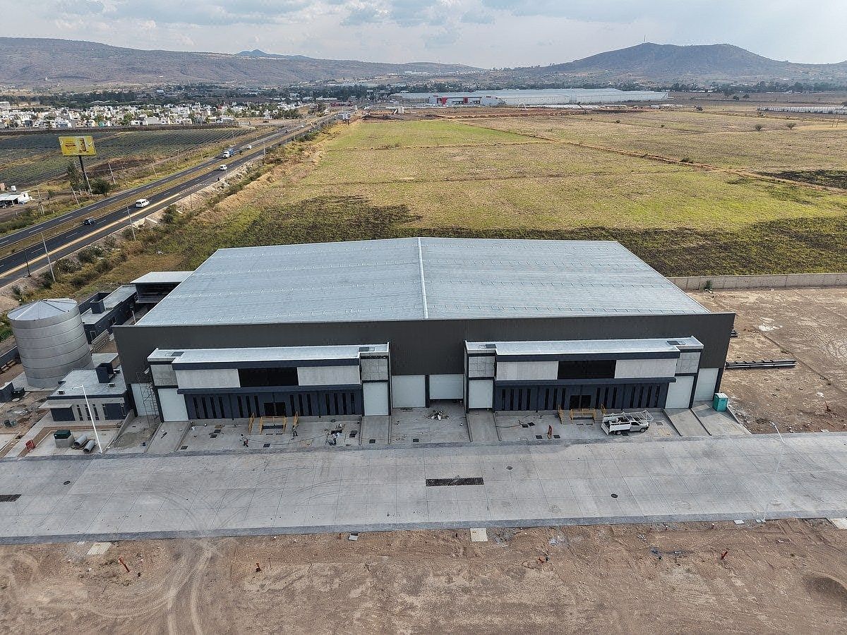 Bodega industrial en Santa Cruz de las Flores, Tlajomulco de Zúñiga, foto 2 de 11