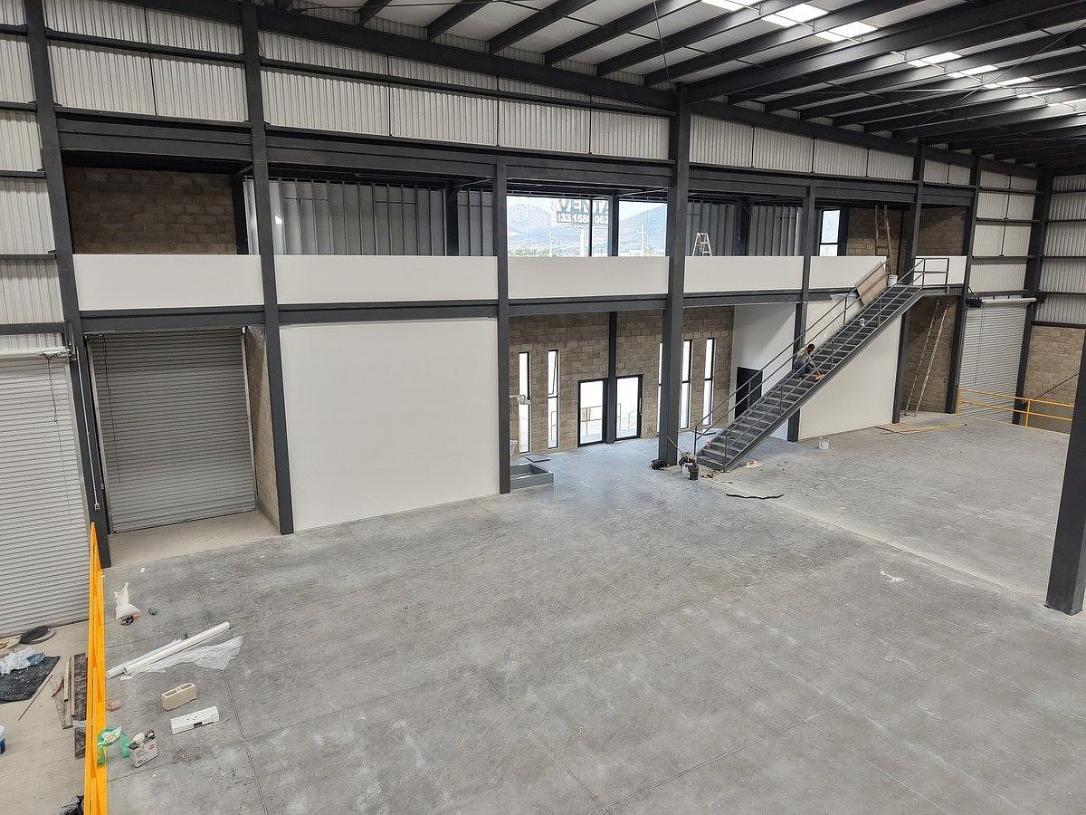 Bodega industrial en Santa Cruz de las Flores, Tlajomulco de Zúñiga, foto 7 de 11
