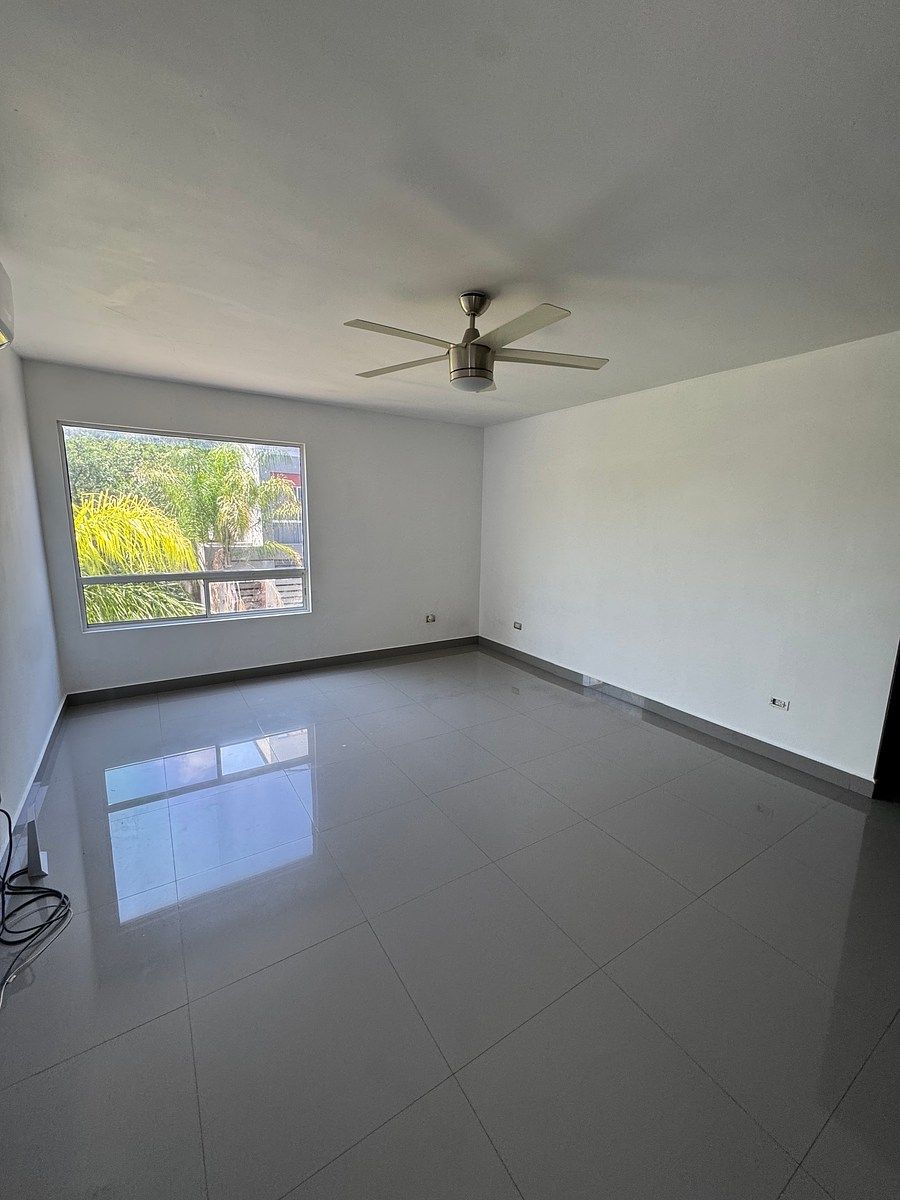 Casa em Cerradas de Valle Alto, Monterrey, foto 6 de 15