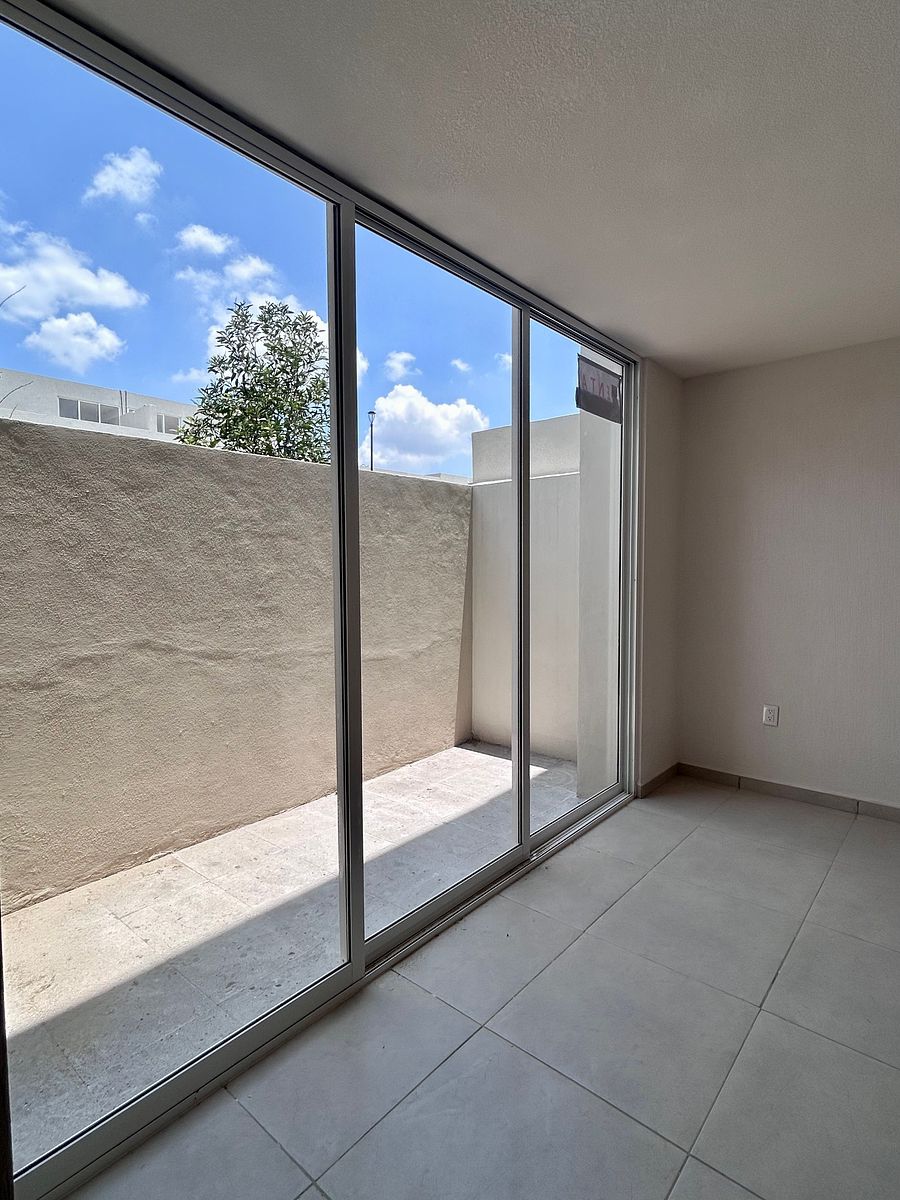 Terraza, photo 5 of 12