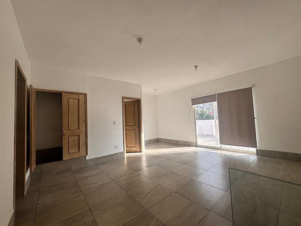 Casa em Residencial la Huasteca, Santa Catarina, foto 21 de 26