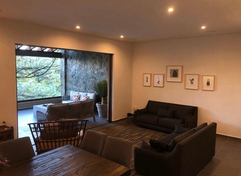 CASA EN RENTA VALLE DE BRAVO, foto 1 de 34