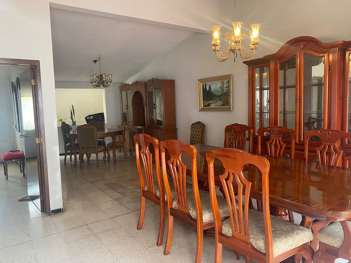 Casa em Residencial del Valle I, Aguascalientes, foto 4 de 19