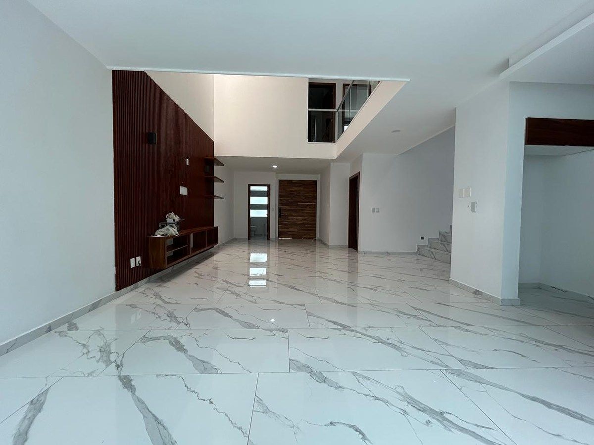 Casa em condomínio fechado em Valle Imperial, Zapopan, foto 2 de 32