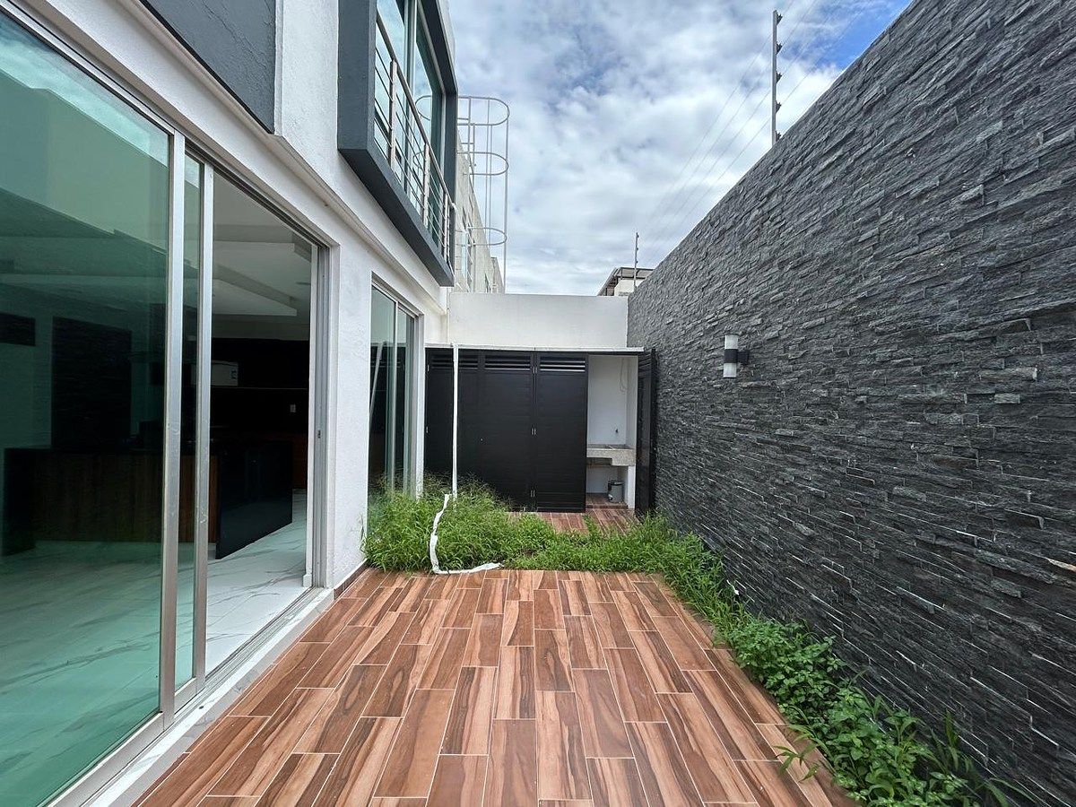 Casa em condomínio fechado em Valle Imperial, Zapopan, foto 28 de 32