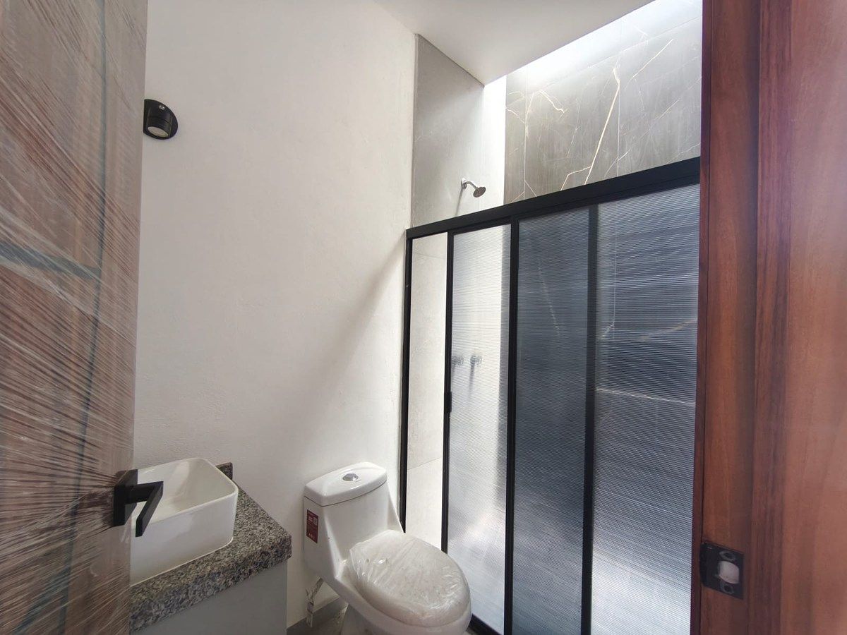 House in Las Lagunas, Villa de Alvarez, photo 24 of 28