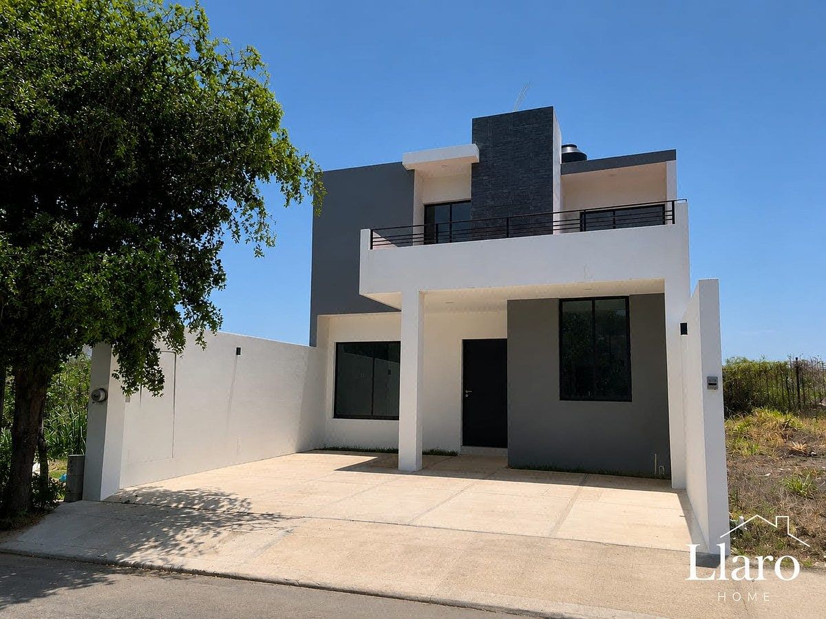 Venta de Casa en las Lagunas en Villa de Álvarez, photo 1 of 28