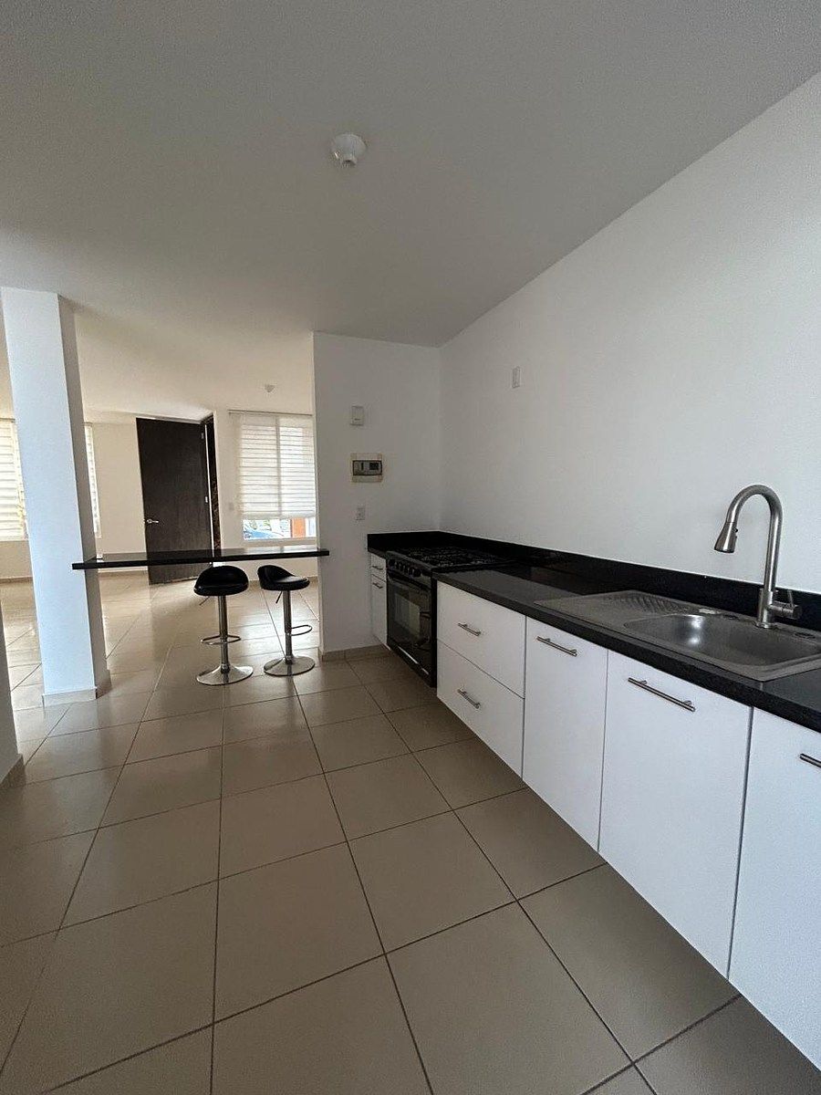 Casa en condominio en Fraccionamiento El Mirador, El Marqués, foto 2 de 12