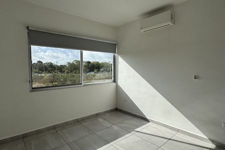 Casa en Venta | Privada sobre Av. Huayacán, Residencial Astoria Cancún
