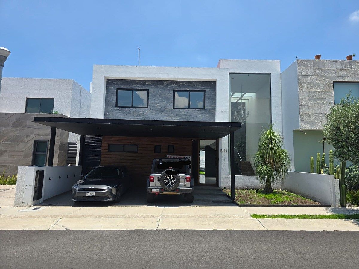 Casa en venta en mision de san jeronimo mision san jeronimo