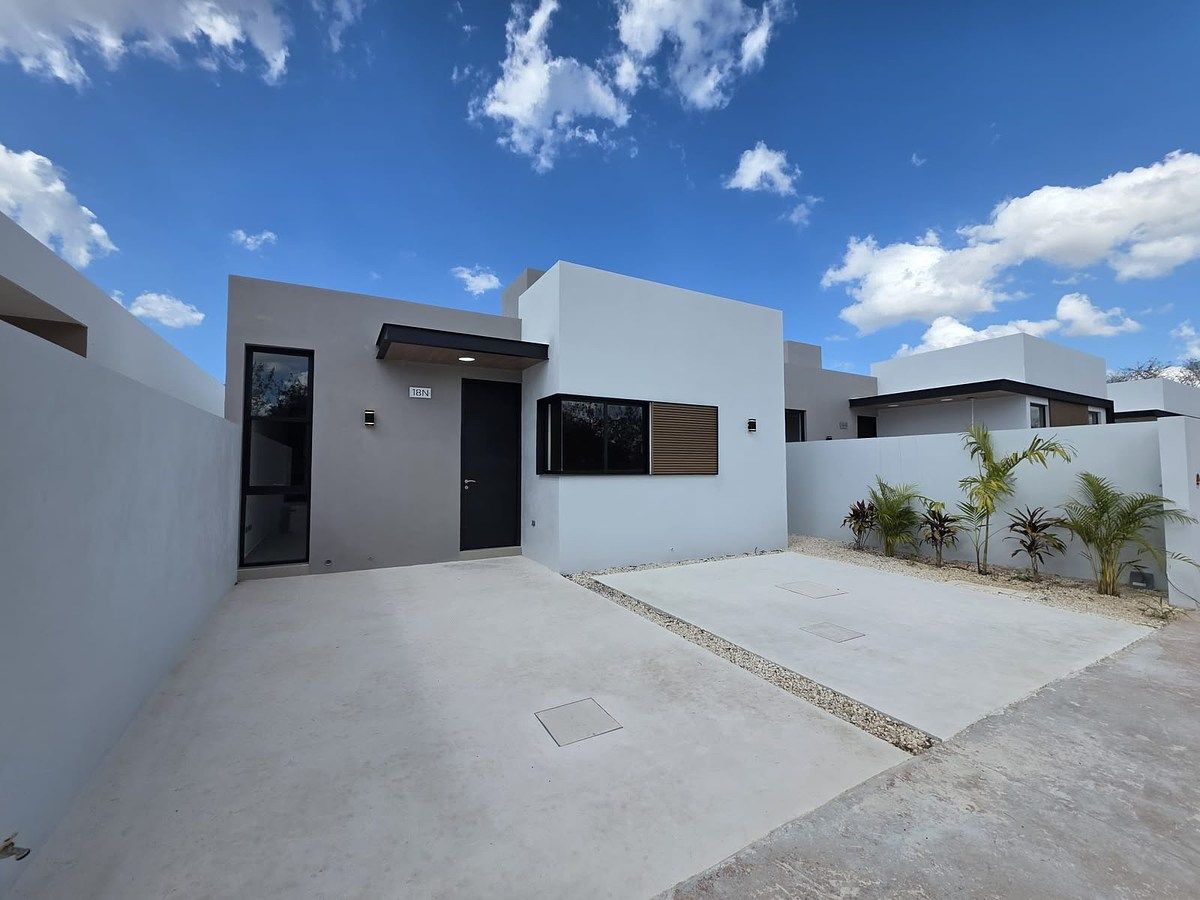 Casa em X-Cuyum, Conkal, foto 3 de 15