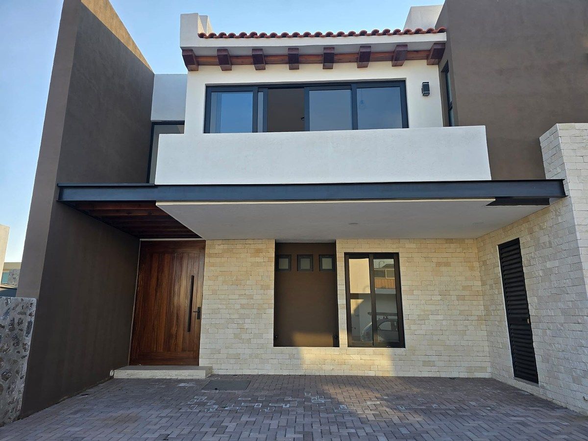 CASA EN VENTA EN LA VISTA