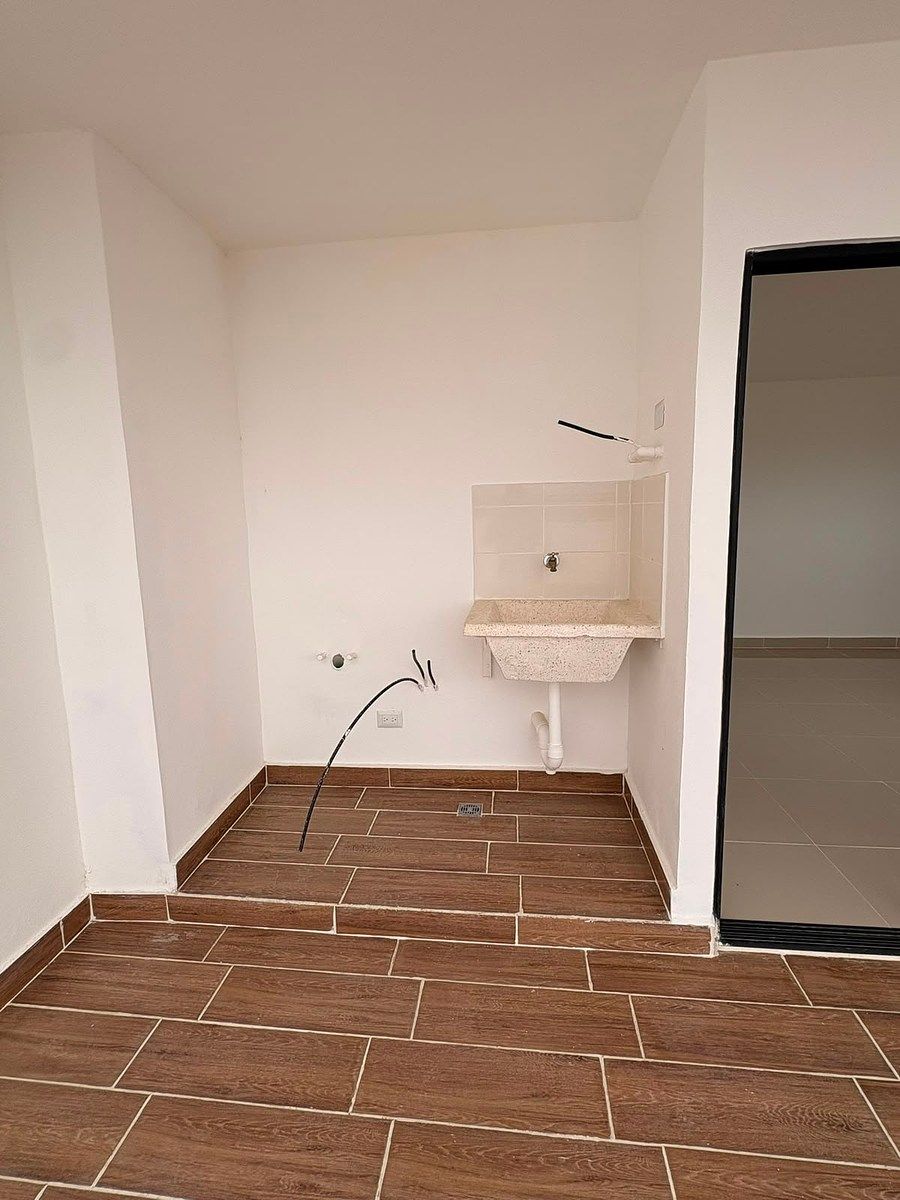 Apartamento en Avenida Ecológica, Santo Domingo Este, foto 9 de 13