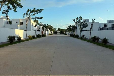 Casa en Venta en Privada Capri en Cholul Yucatán