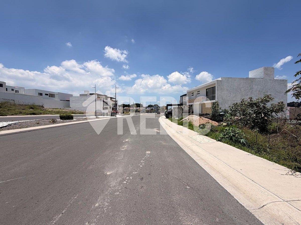 TERRENO DE 250 M2 À VENDA EM LOMAS DE JURIQUILLA, foto 1 de 7