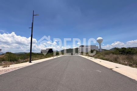 TERRENO EN VENTA DE 250 M2 EN LOMAS DE JURIQUILLA