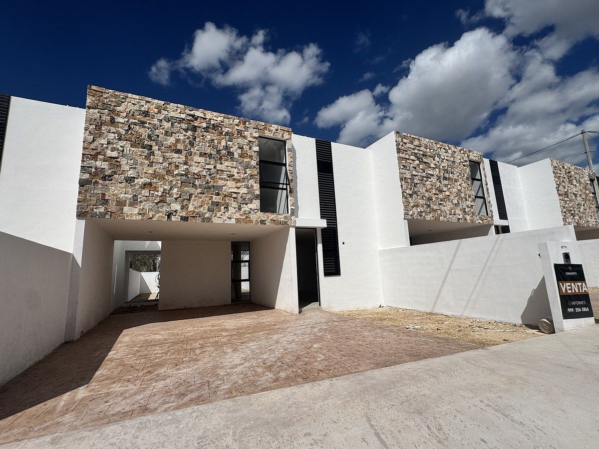 Casas Olmos en Venta en Dzitya Merida Yucatan, photo 1 of 23