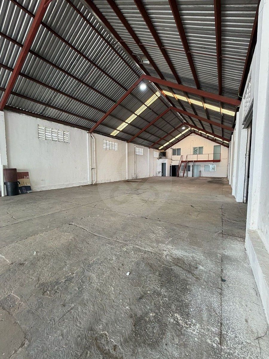 Bodega comercial en Chichi Suárez, Mérida, foto 11 de 11