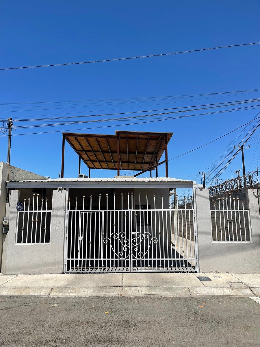 Casa en Villas del Colorado, Mexicali, foto 2 de 18