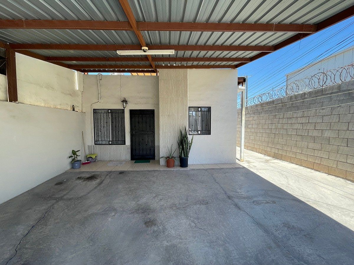 Casa en Villas del Colorado, Mexicali, foto 3 de 18