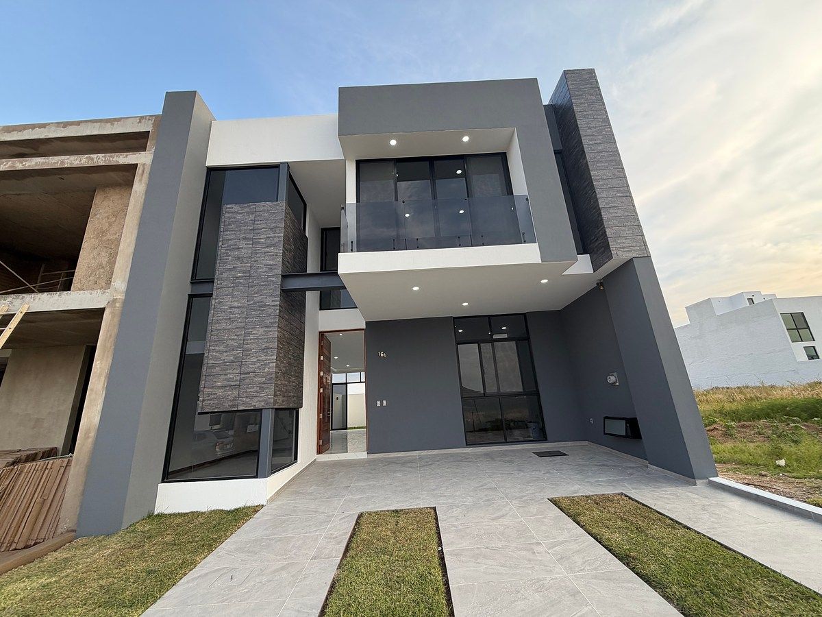 Casa à venda no Coto Egipcio Valle Imperial Zapopan, foto 1 de 19
