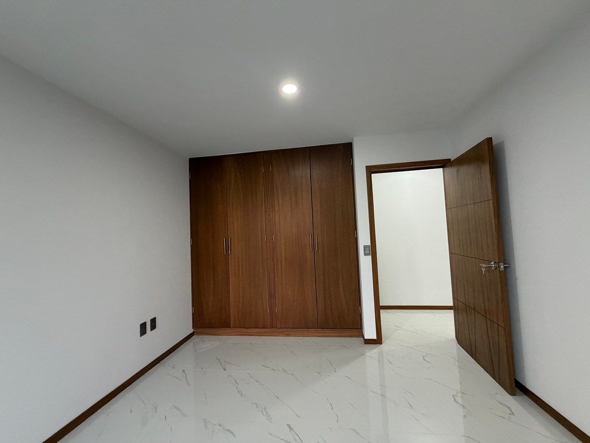 Casa em Valle Imperial, Zapopan, foto 10 de 19
