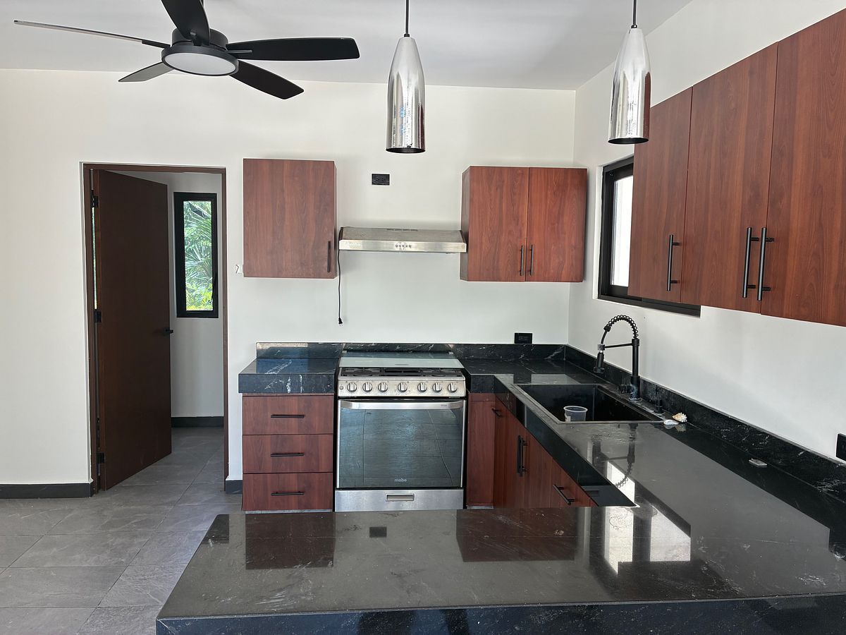 House in Gated Community in Pedregales del Mayab, Conkal, photo 8 of 21