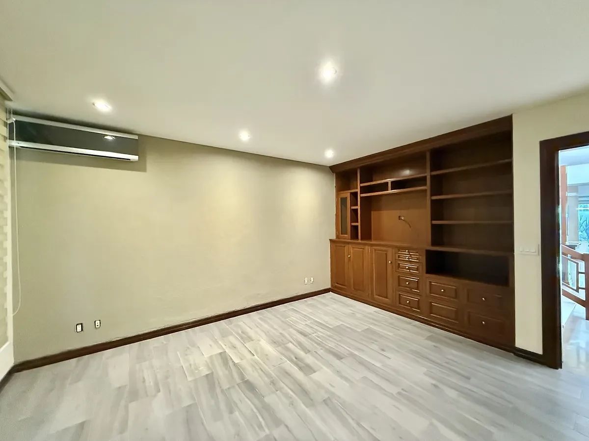 Casa em Valle Real, Zapopan, foto 8 de 25