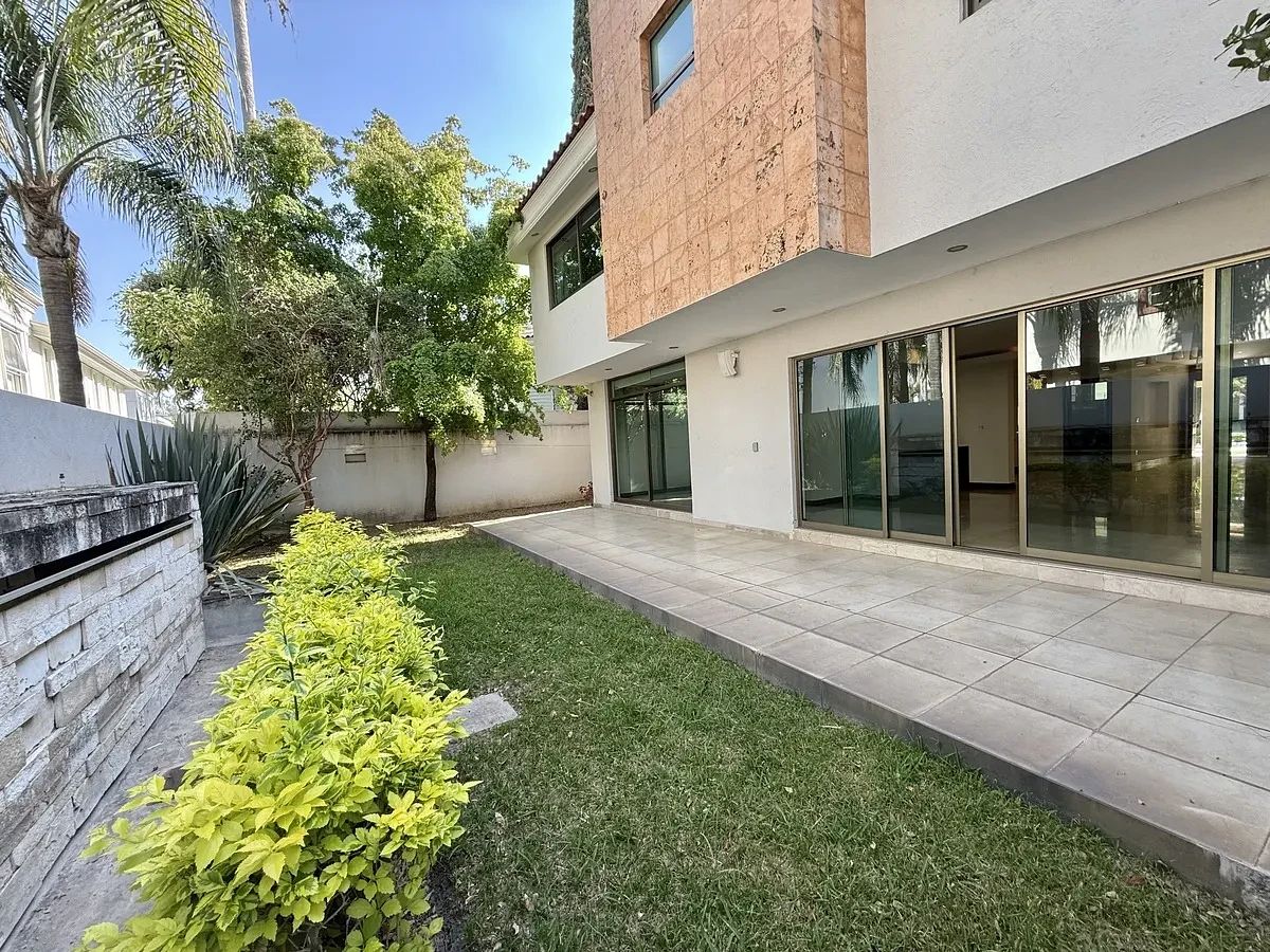 Casa em Valle Real, Zapopan, foto 11 de 25