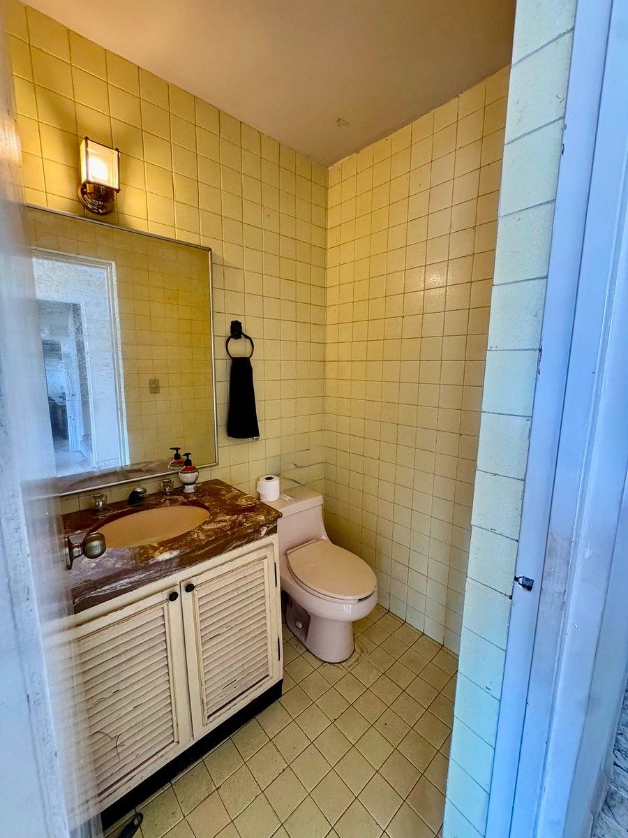 House in Contry la Silla, Guadalupe, photo 16 of 25