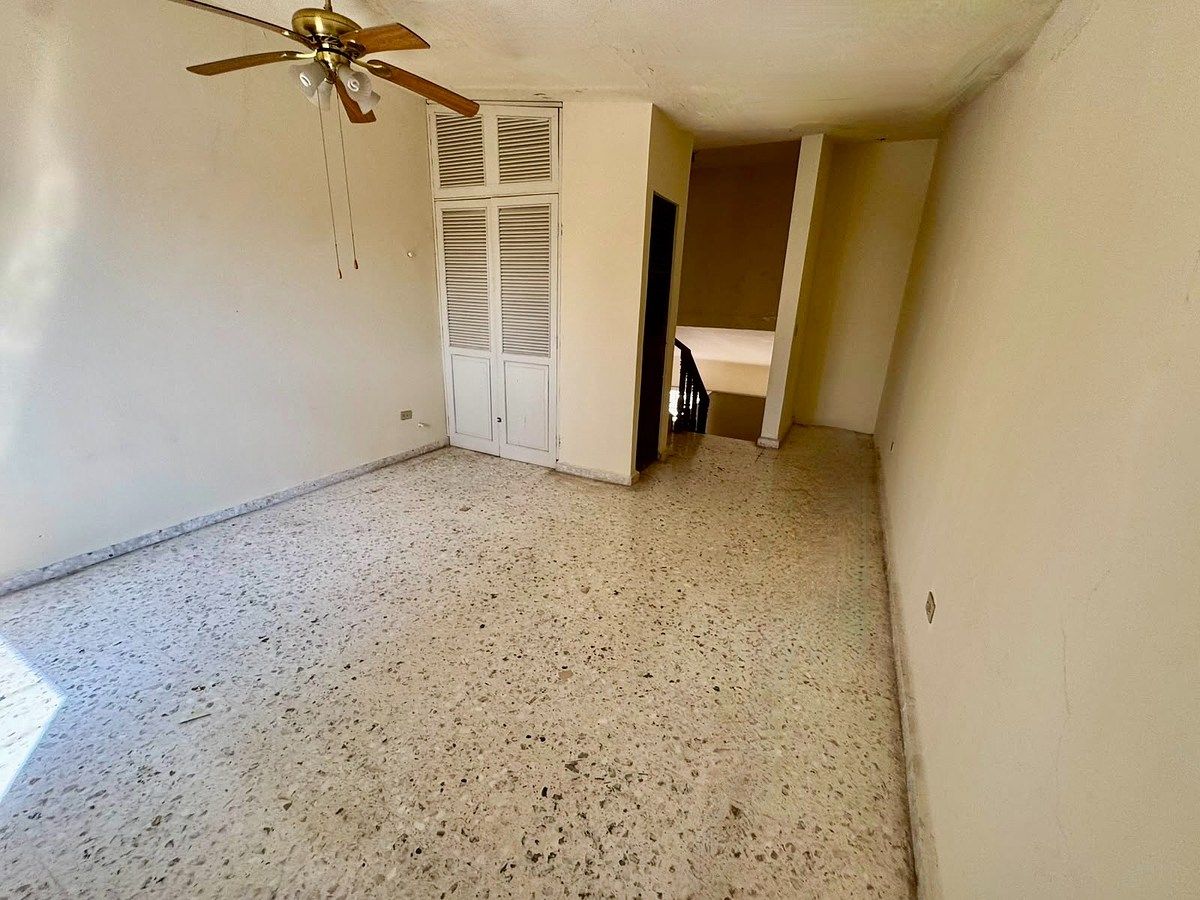 House in Contry la Silla, Guadalupe, photo 15 of 25