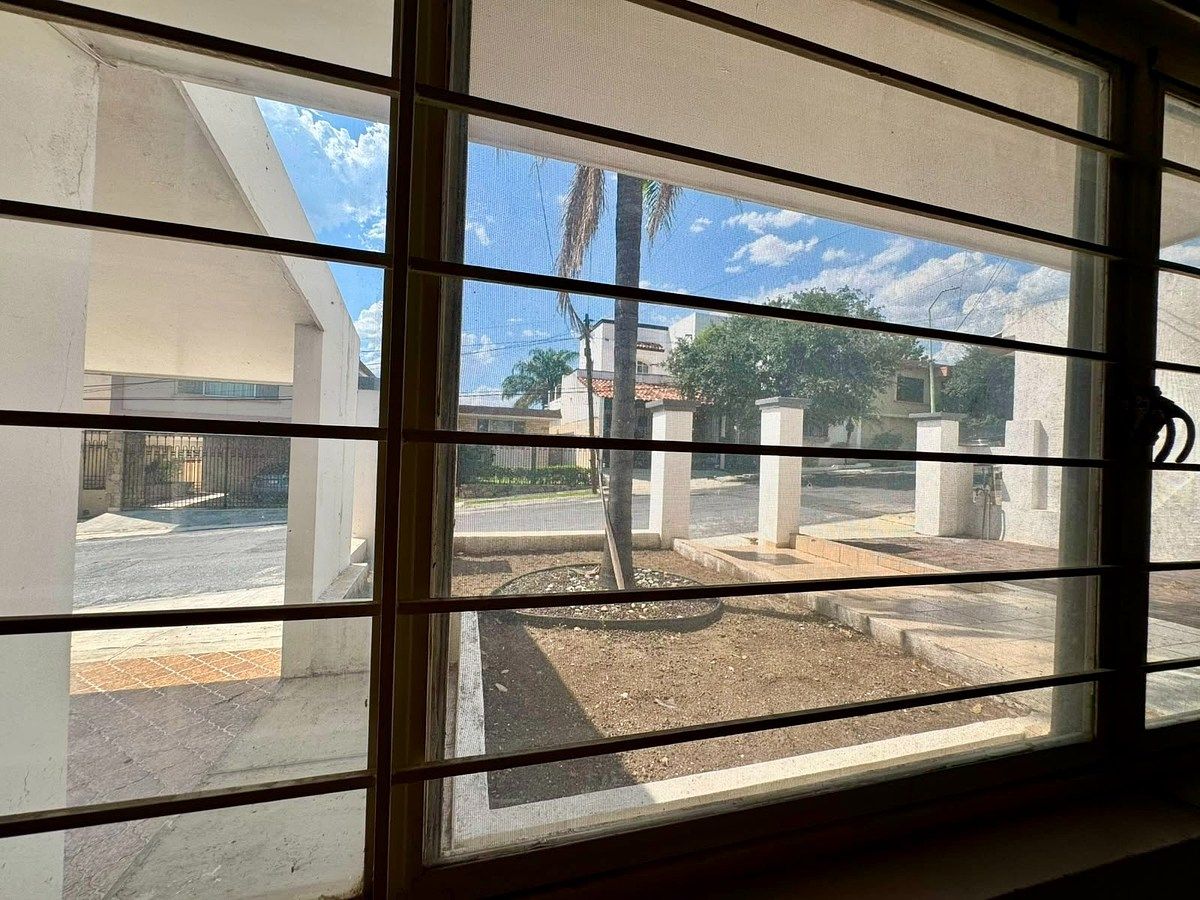House in Contry la Silla, Guadalupe, photo 20 of 25