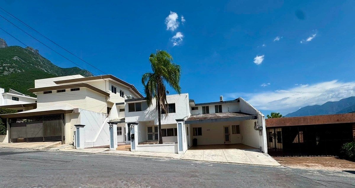 House in Contry la Silla, Guadalupe, photo 24 of 25