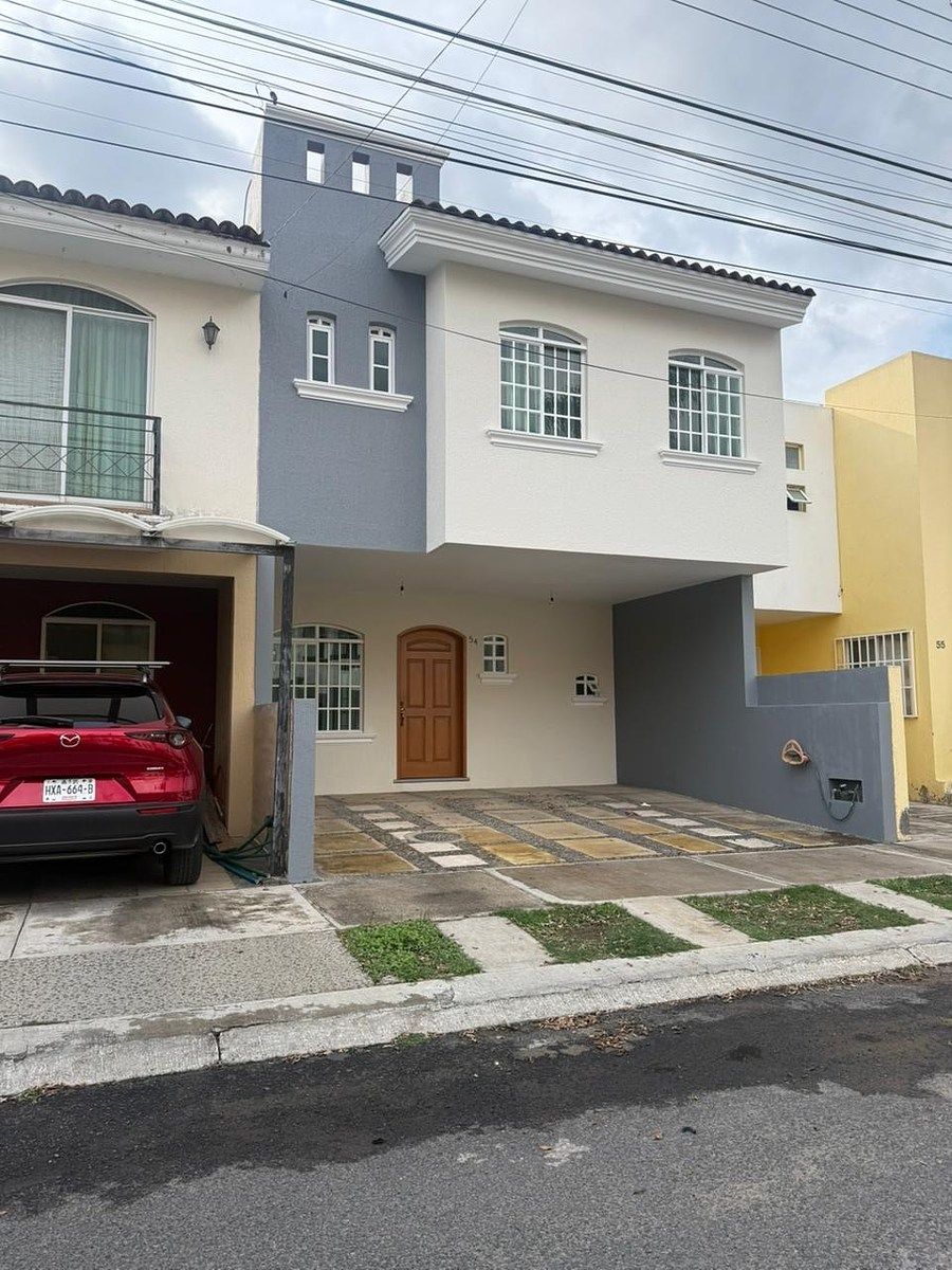 BONITA CASA EN RENTA COTO LOS SAUCES, SAN ISIDRO, foto 1 de 15