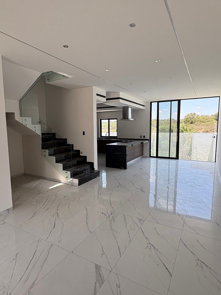 House in Capital Norte, Zapopan, photo 3 of 32