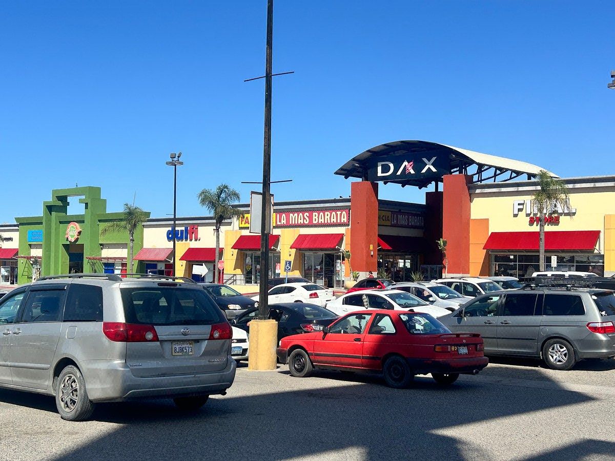 Loja em shopping em Salvatierra, Tijuana, foto 2 de 10