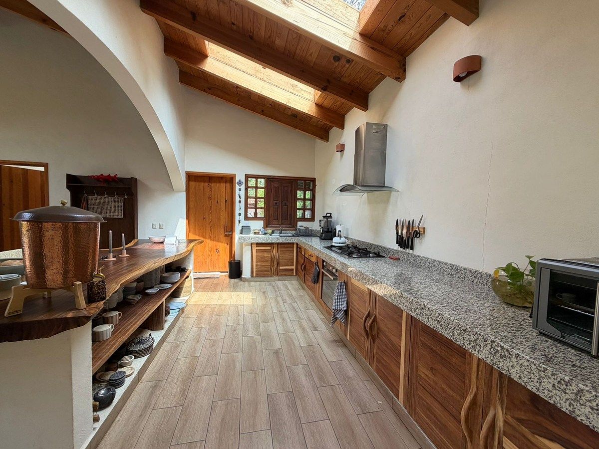 Casa en Cerro Gordo, Valle de Bravo, foto 6 de 25