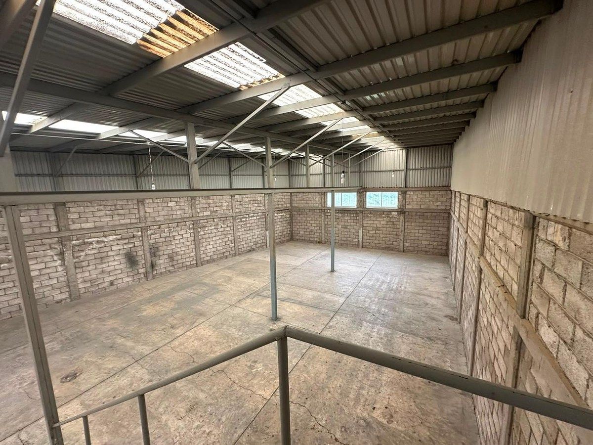 Bodega comercial en Pirámides, Corregidora, foto 8 de 12