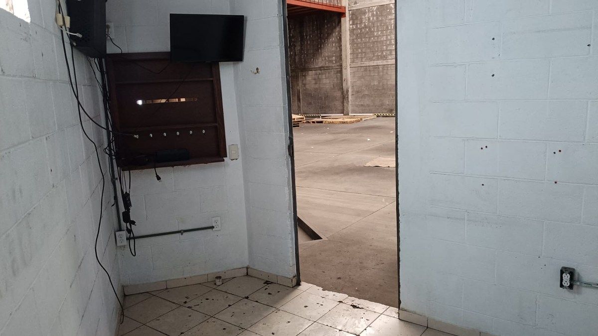Bodega comercial en Valle de Aragón, Nezahualcóyotl, foto 9 de 9